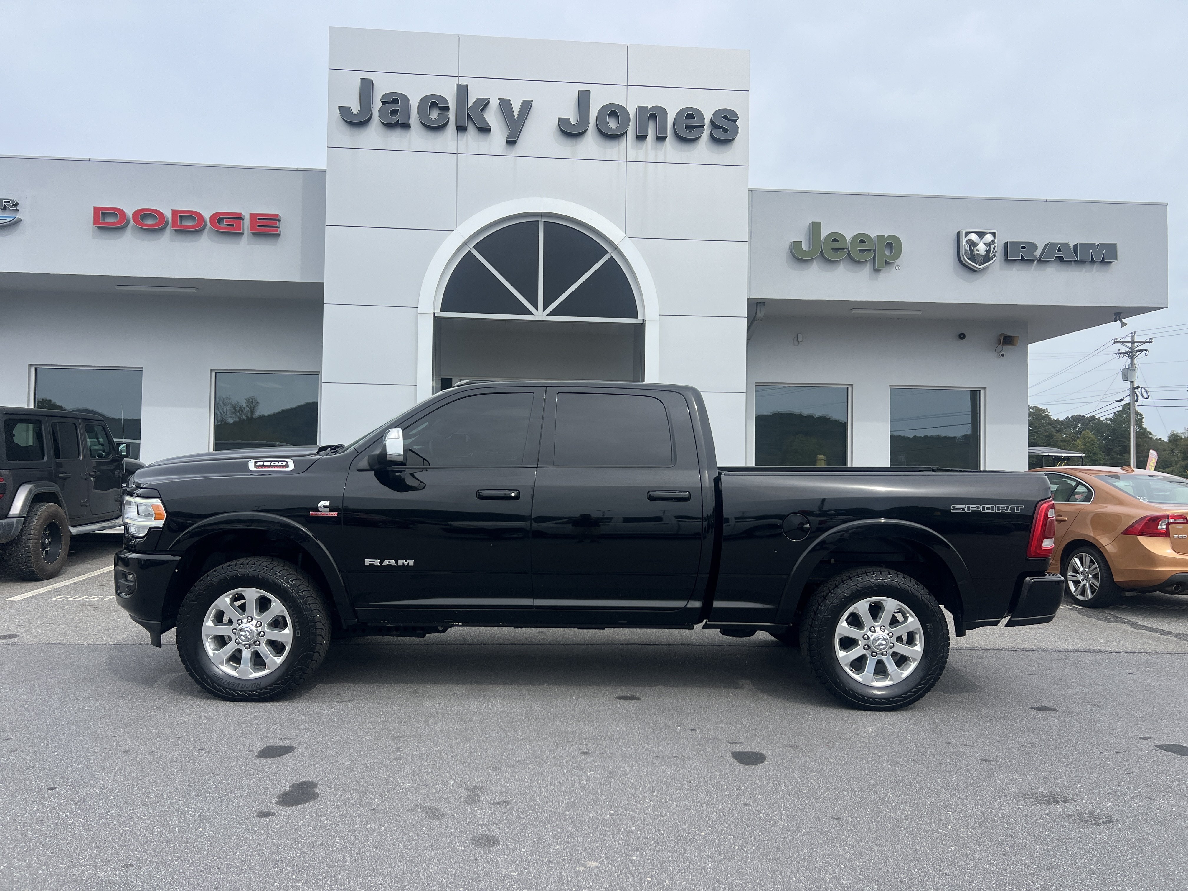 Used 2022 Ram 2500 Laramie Laramie 4x4 Crew Cab 64 Box