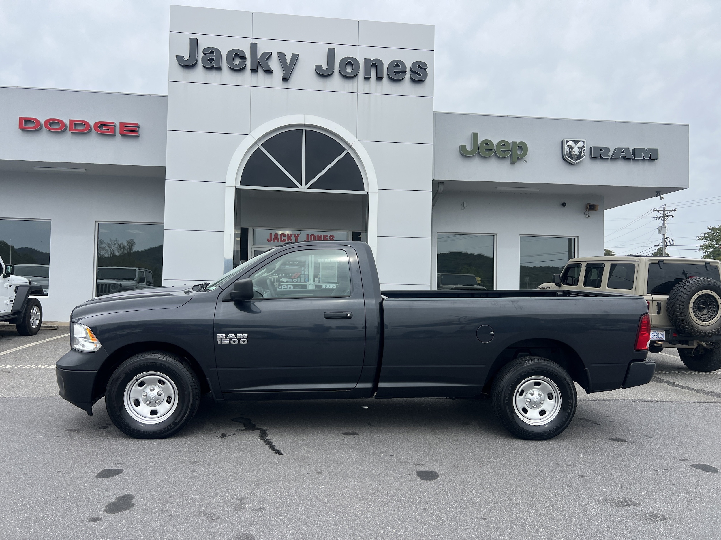 2017 RAM 1500 Pickup