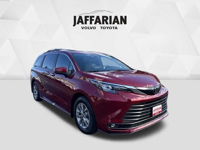 2026 Toyota Sienna