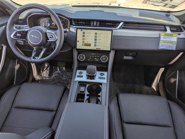 2026 Jaguar F-Pace R-Dynamic S - Photo 11