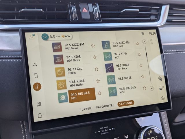 2026 Jaguar F-Pace R-Dynamic S - Photo 17
