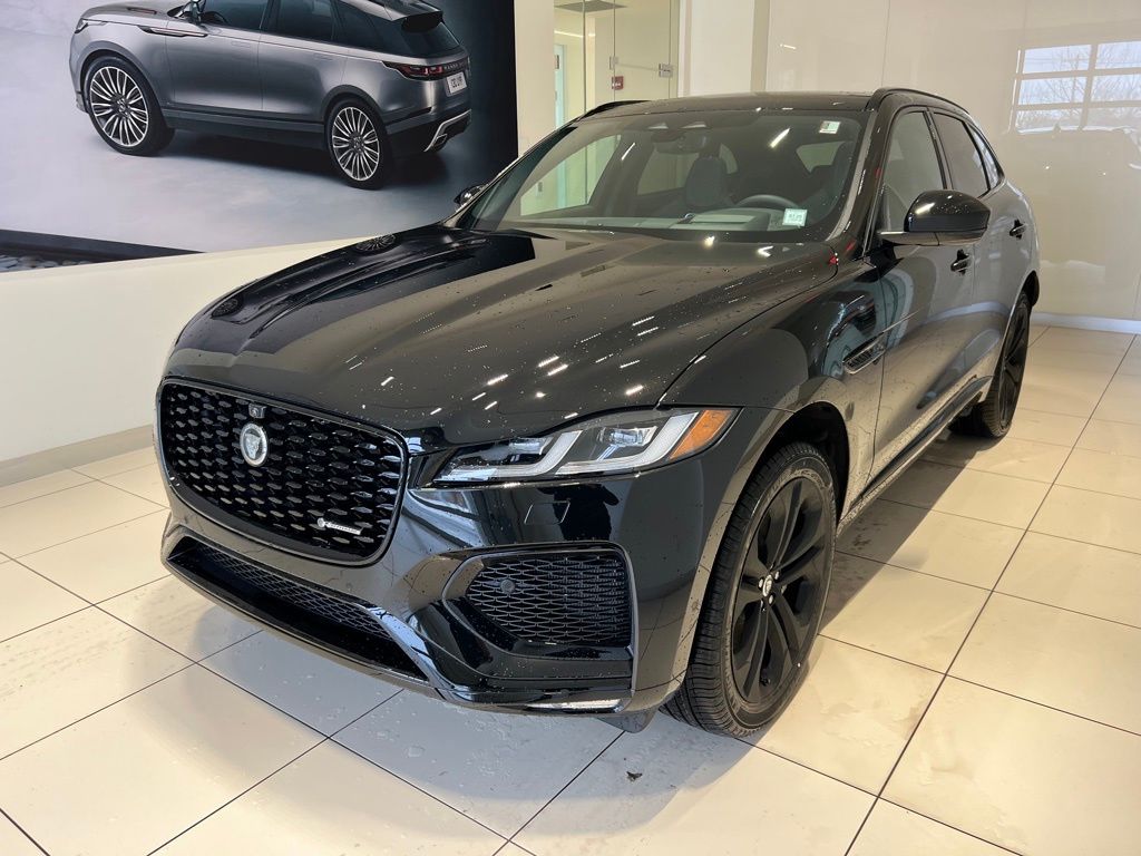 New 2025 Jaguar F-PACE P400 R-Dynamic S SUV