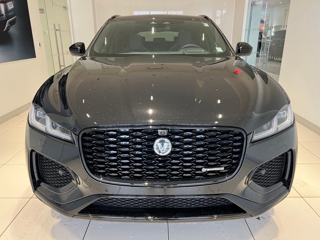New 2025 Jaguar F-PACE P400 R-Dynamic S SUV
