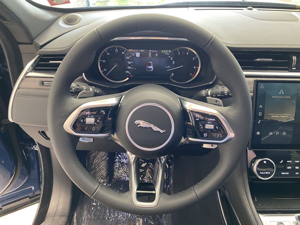 2023 Jaguar F-Pace S - Photo 14