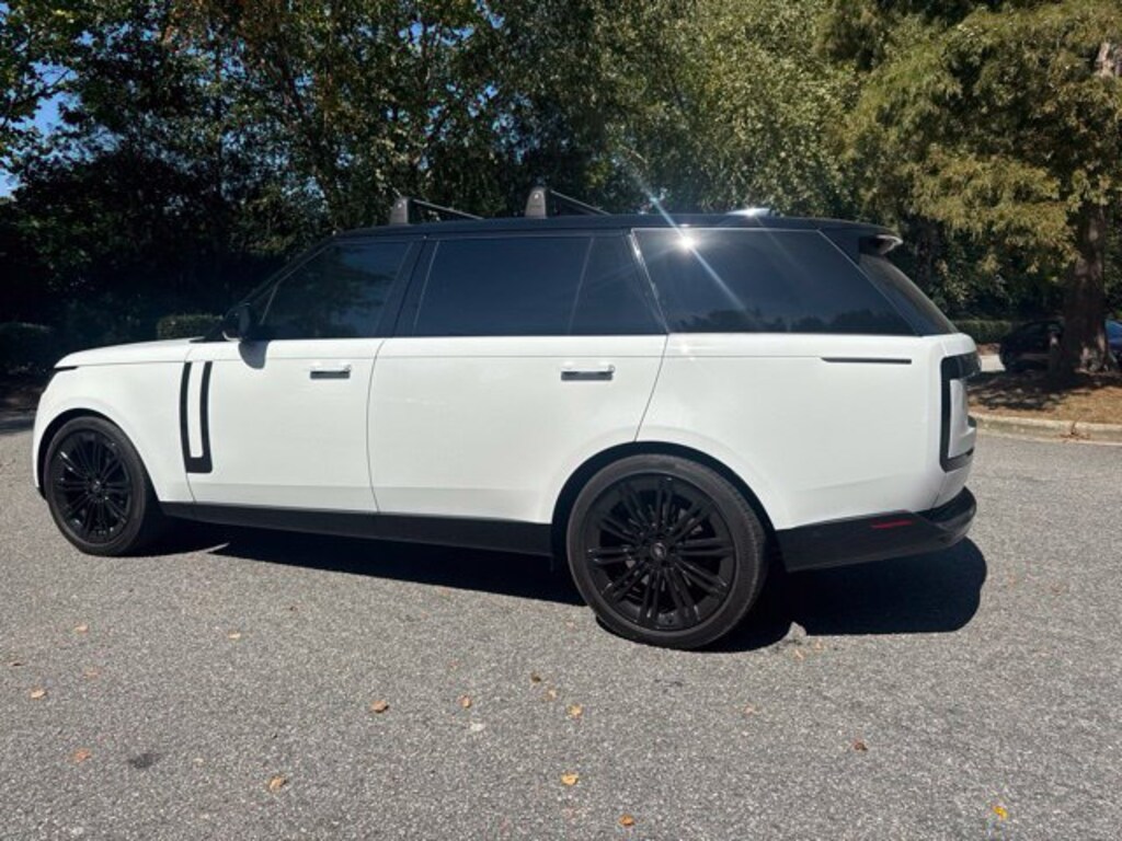 Used 2025 Land Rover Range Rover P530 SE 7 Seat SUV