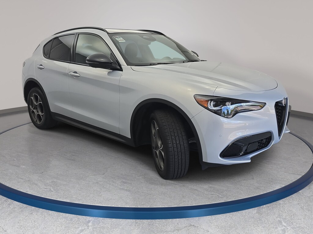 Used 2025 Alfa Romeo Stelvio SUV