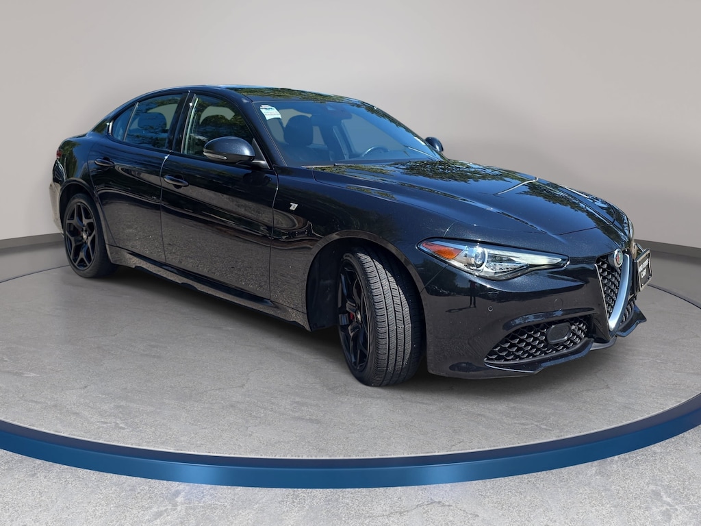 Used 2022 Alfa Romeo Giulia Ti Sedan