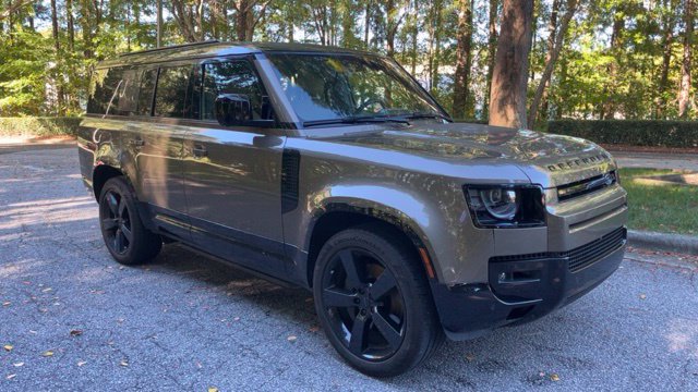 Used 2026 Land Rover Defender 130 X-Dynamic SE SUV