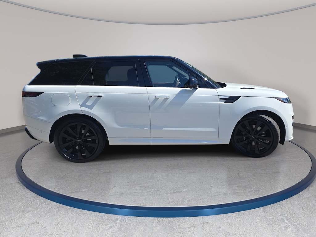 Used 2026 Land Rover Range Rover Sport P400 Dynamic SE SUV