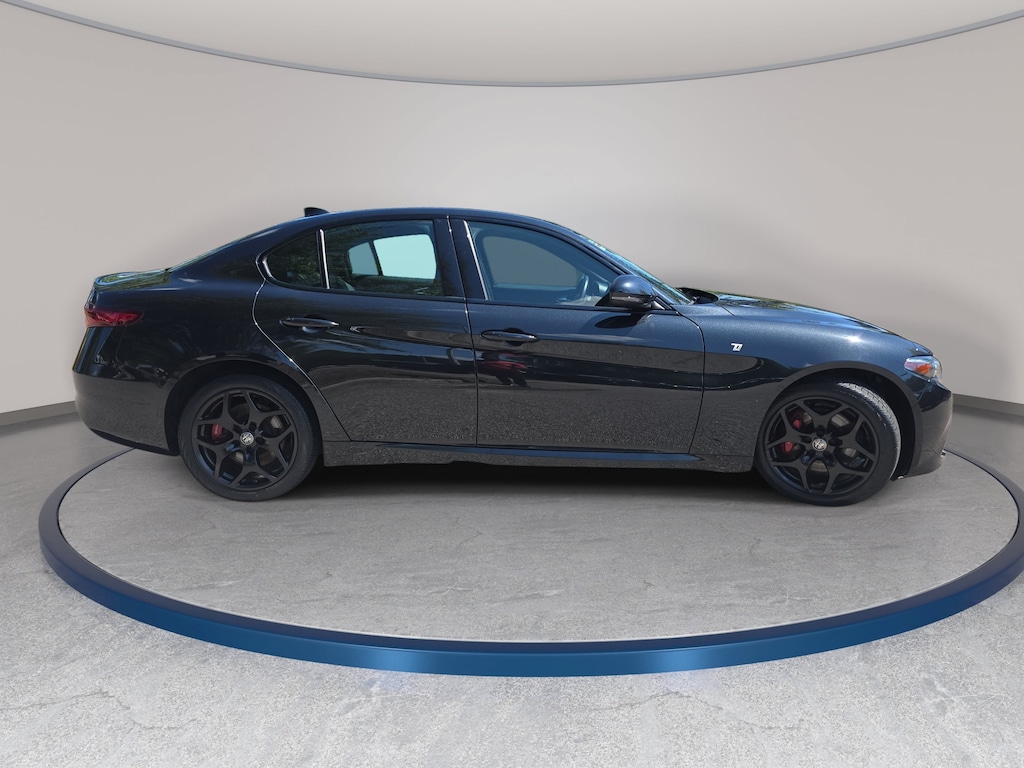 Used 2022 Alfa Romeo Giulia Ti Sedan
