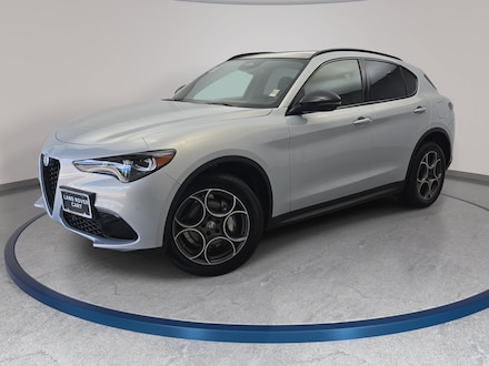 2025 Alfa Romeo Stelvio SUV