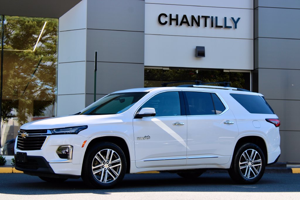 2023 Chevrolet Traverse High Country SUV