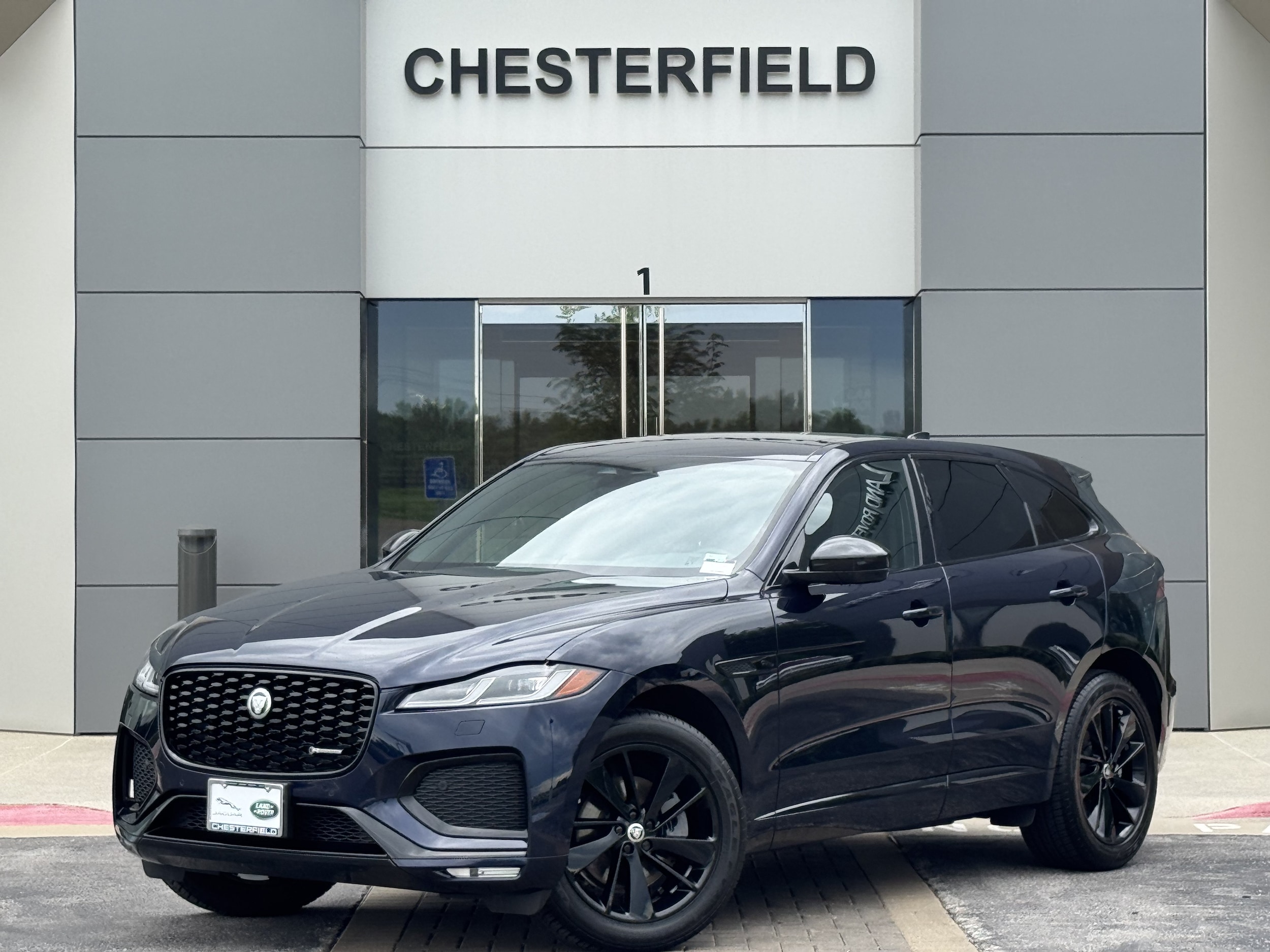 2025 Jaguar F-PACE R-Dynamic S