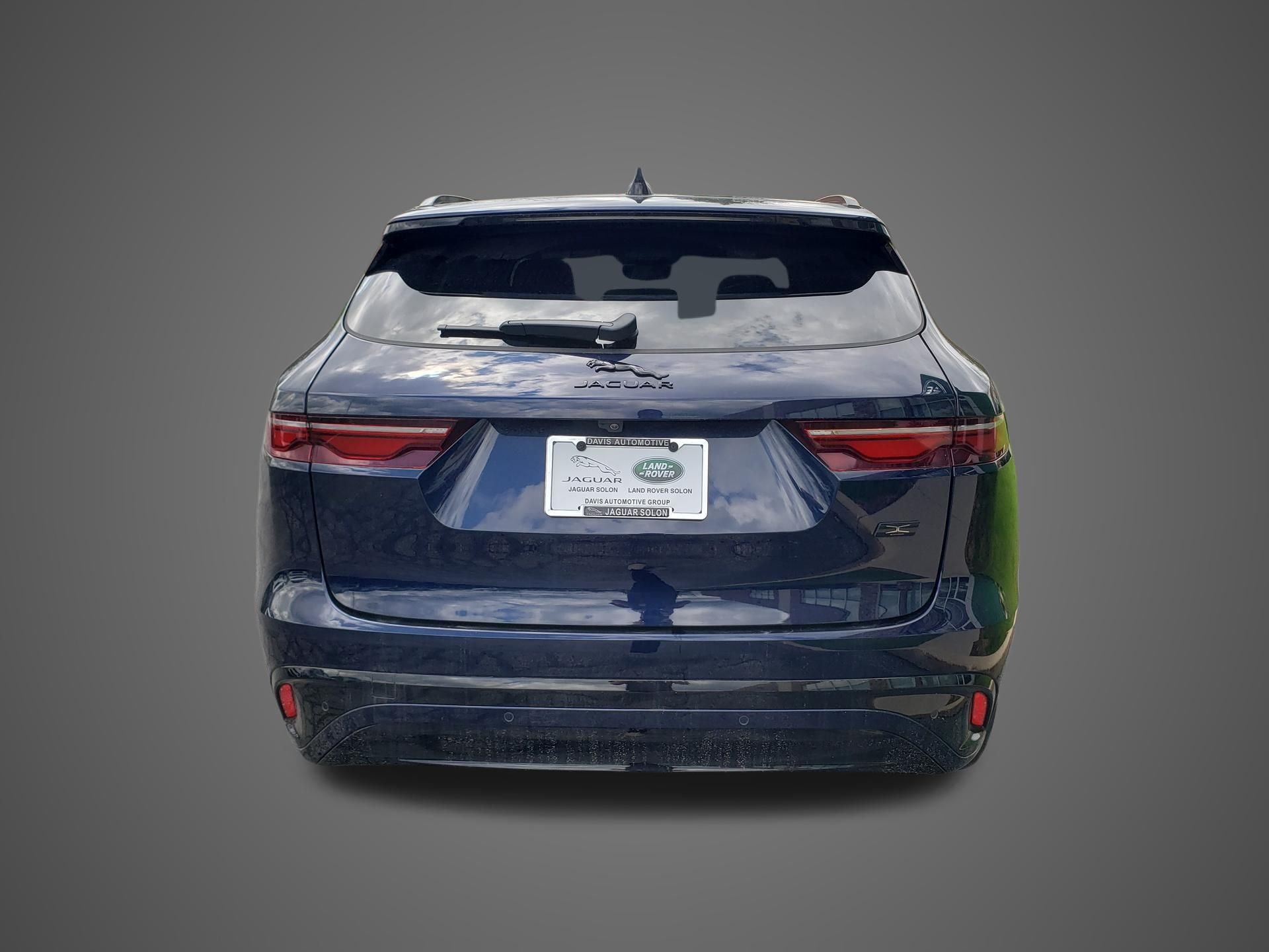 2026 Jaguar F-Pace R-Dynamic S - Photo 6