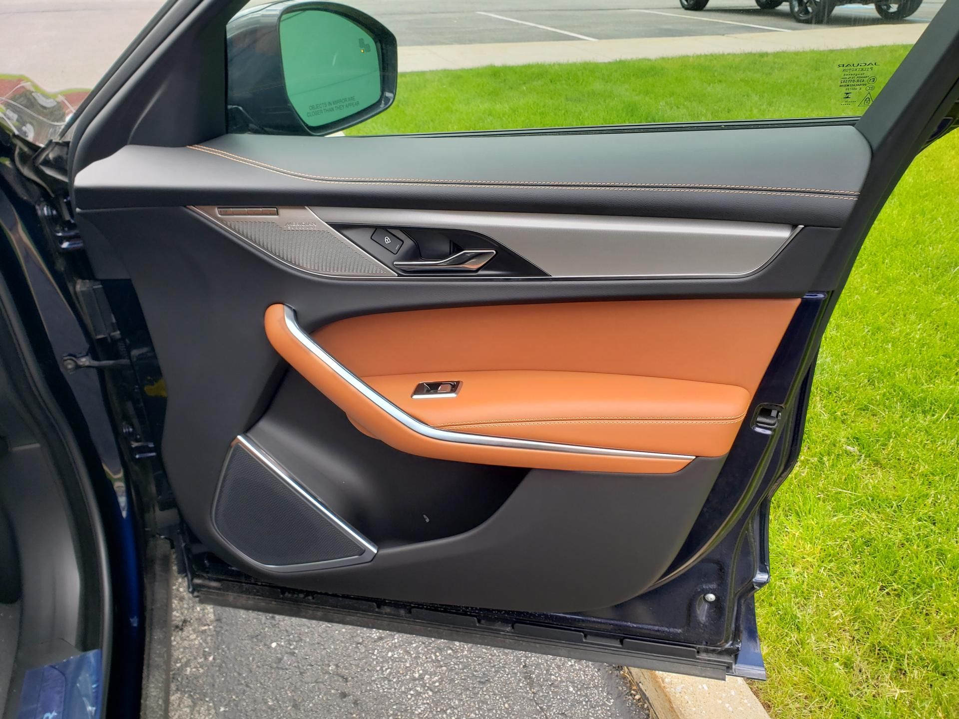 2026 Jaguar F-Pace R-Dynamic S - Photo 18