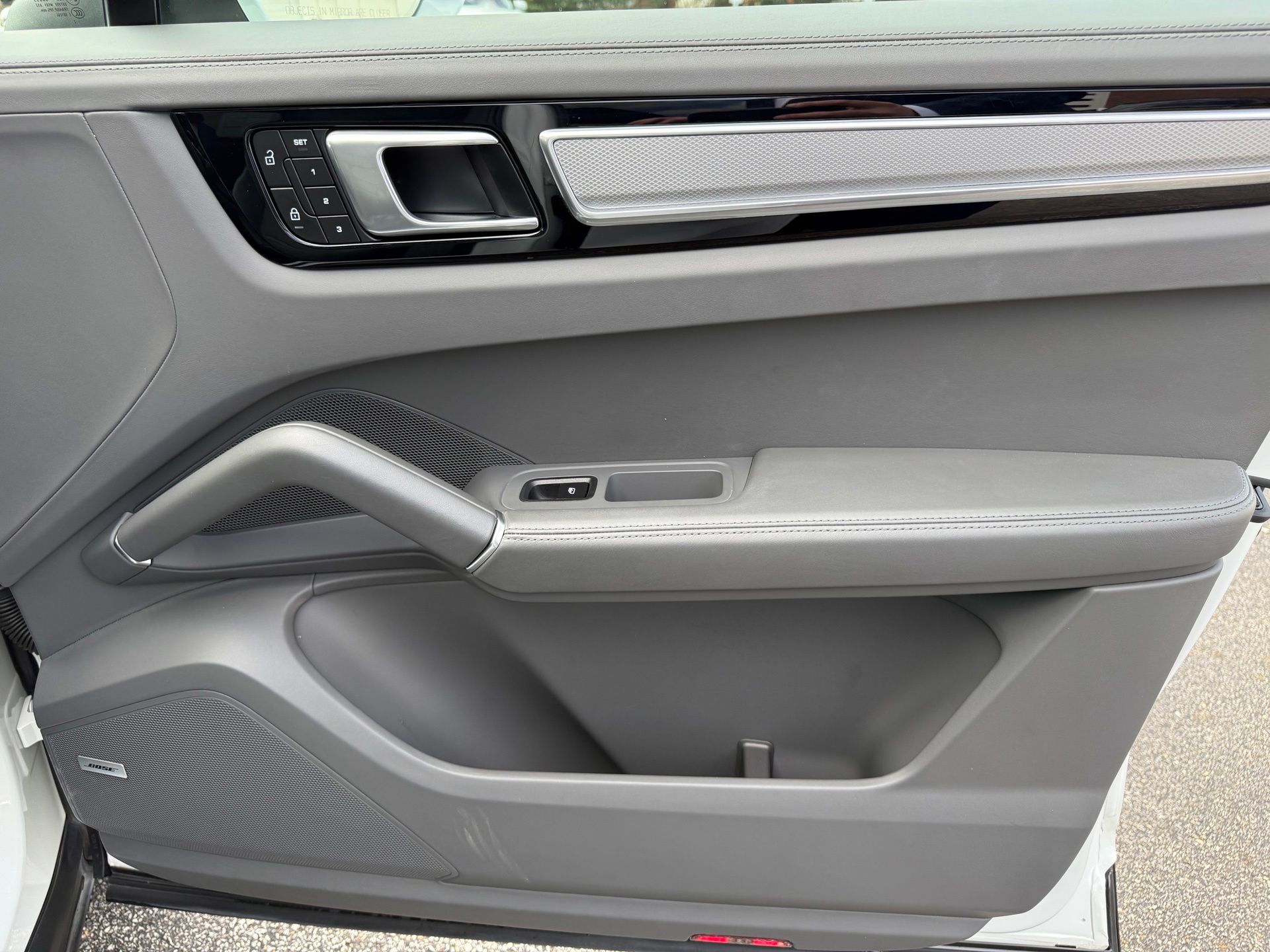 2023 Porsche Cayenne Base - Photo 36