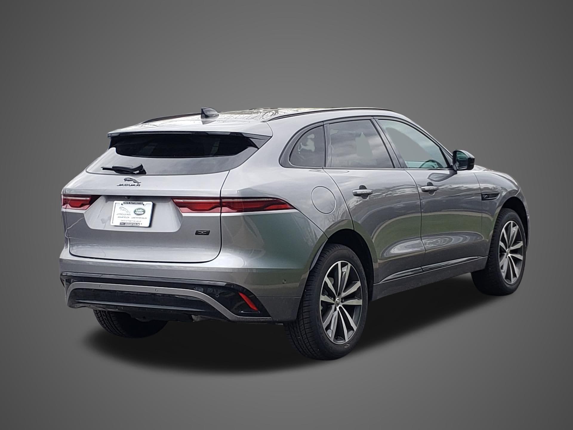 2026 Jaguar F-Pace R-Dynamic S - Photo 5
