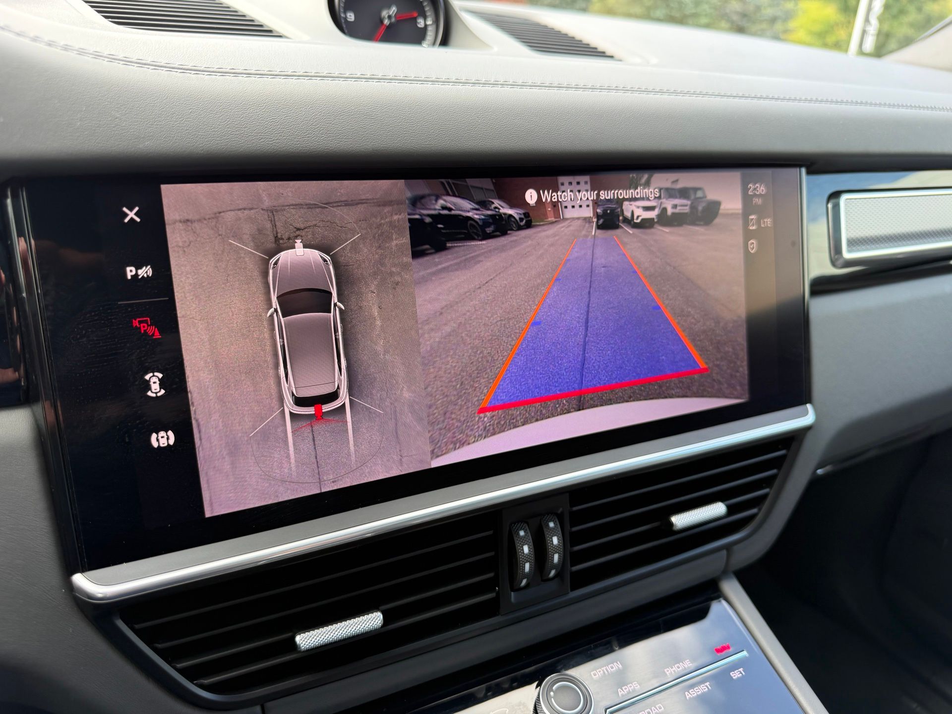 2023 Porsche Cayenne Base - Photo 19