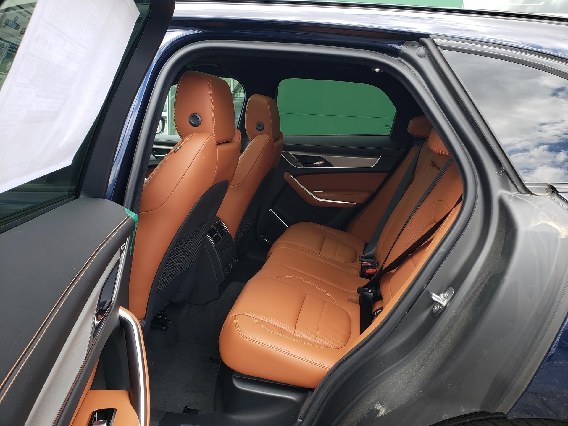 2026 Jaguar F-Pace R-Dynamic S - Photo 11