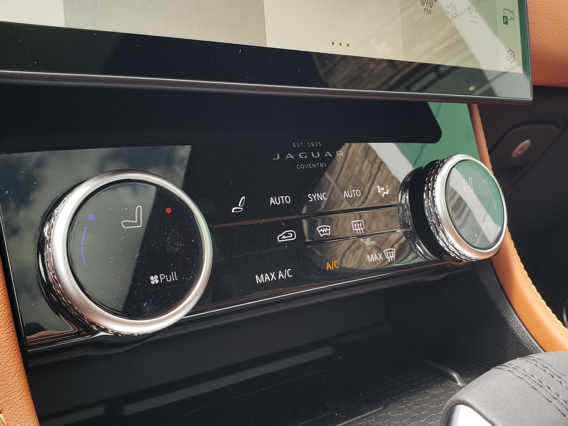 2026 Jaguar F-Pace R-Dynamic S - Photo 22