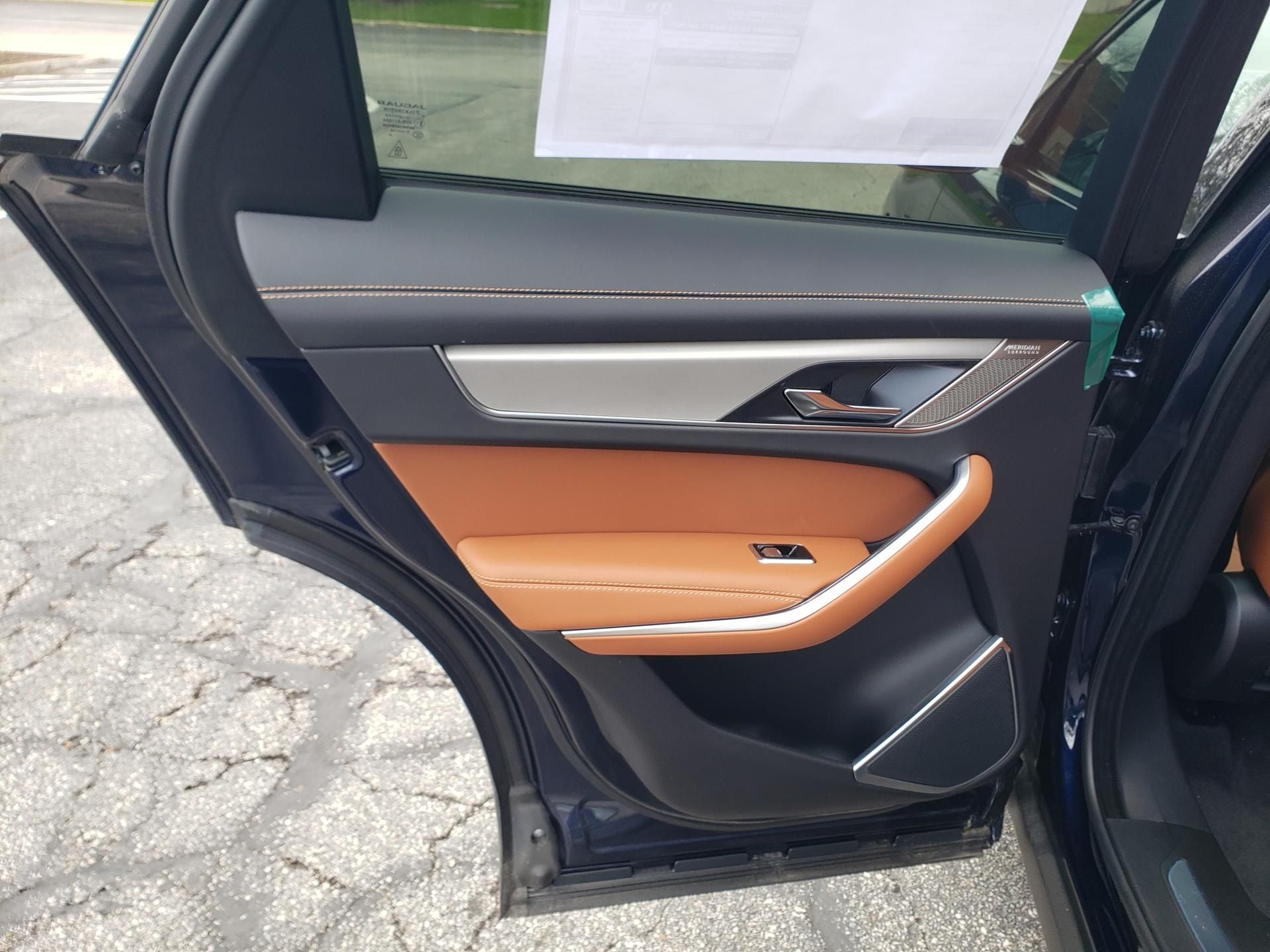 2026 Jaguar F-Pace R-Dynamic S - Photo 12