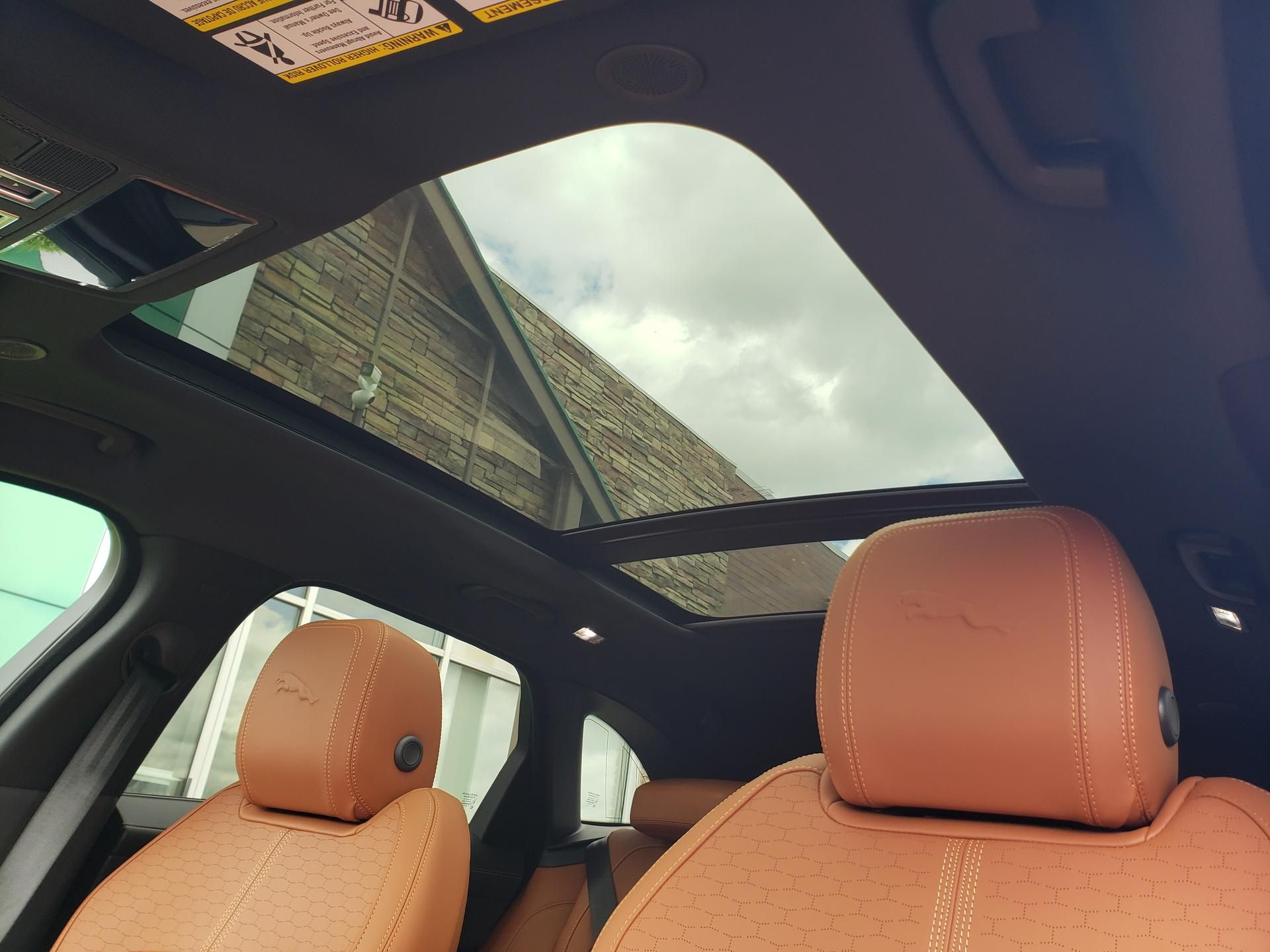 2026 Jaguar F-Pace R-Dynamic S - Photo 20