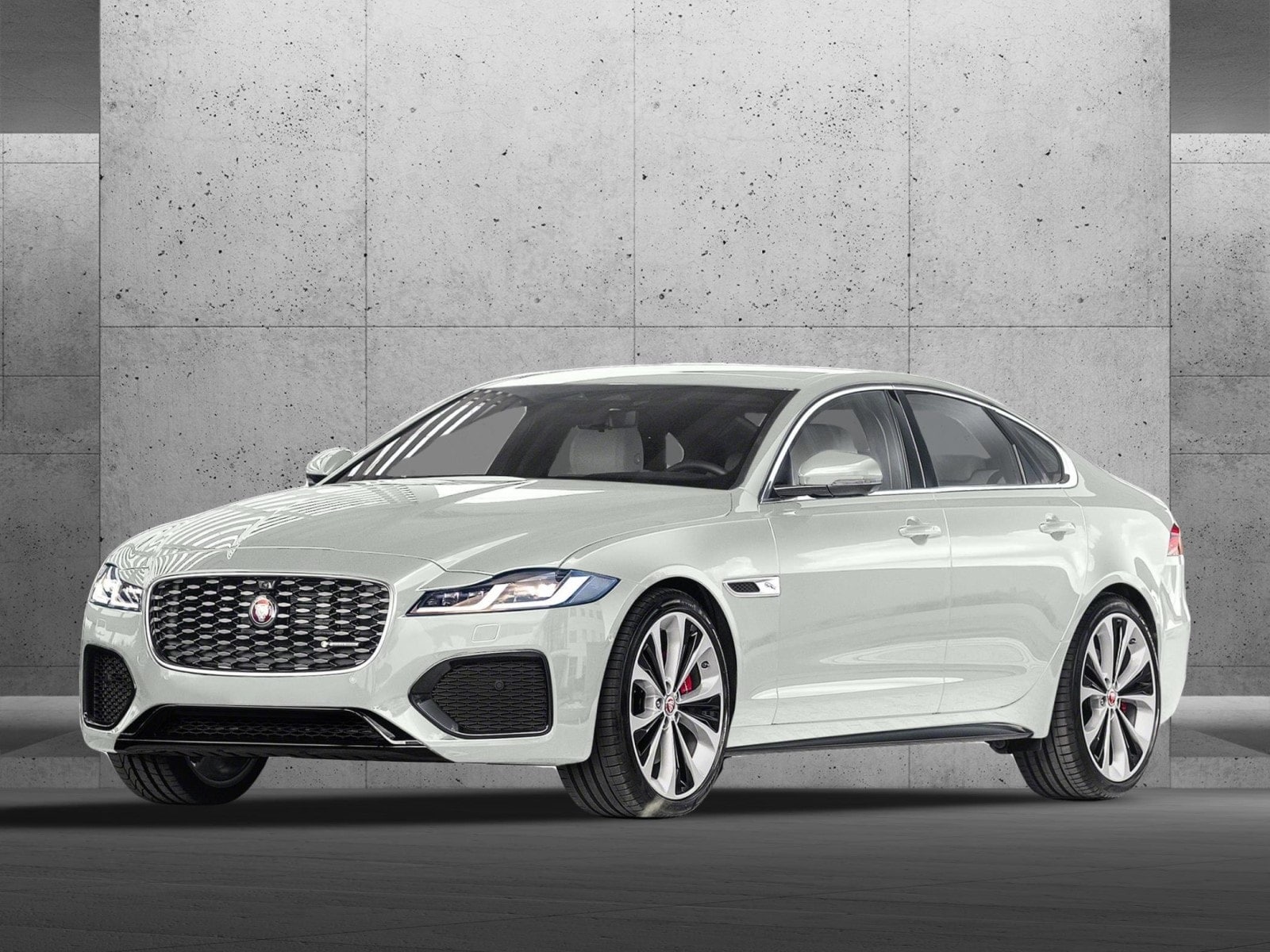 2022 Jaguar XF SE