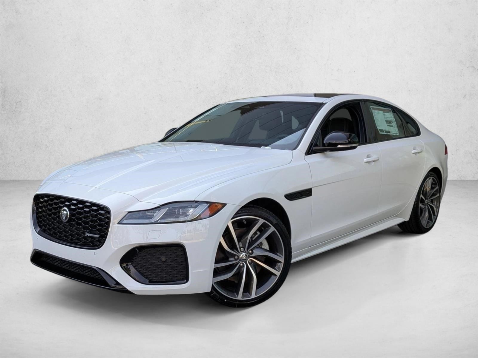 2024 Jaguar XF R-Dynamic SE