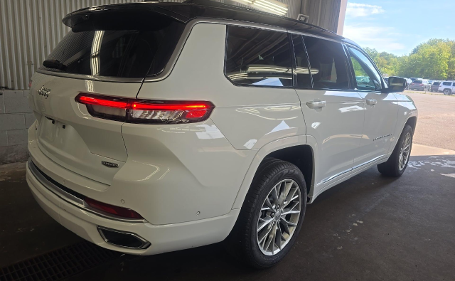 Used 2025 Jeep Grand Cherokee L Summit SUV