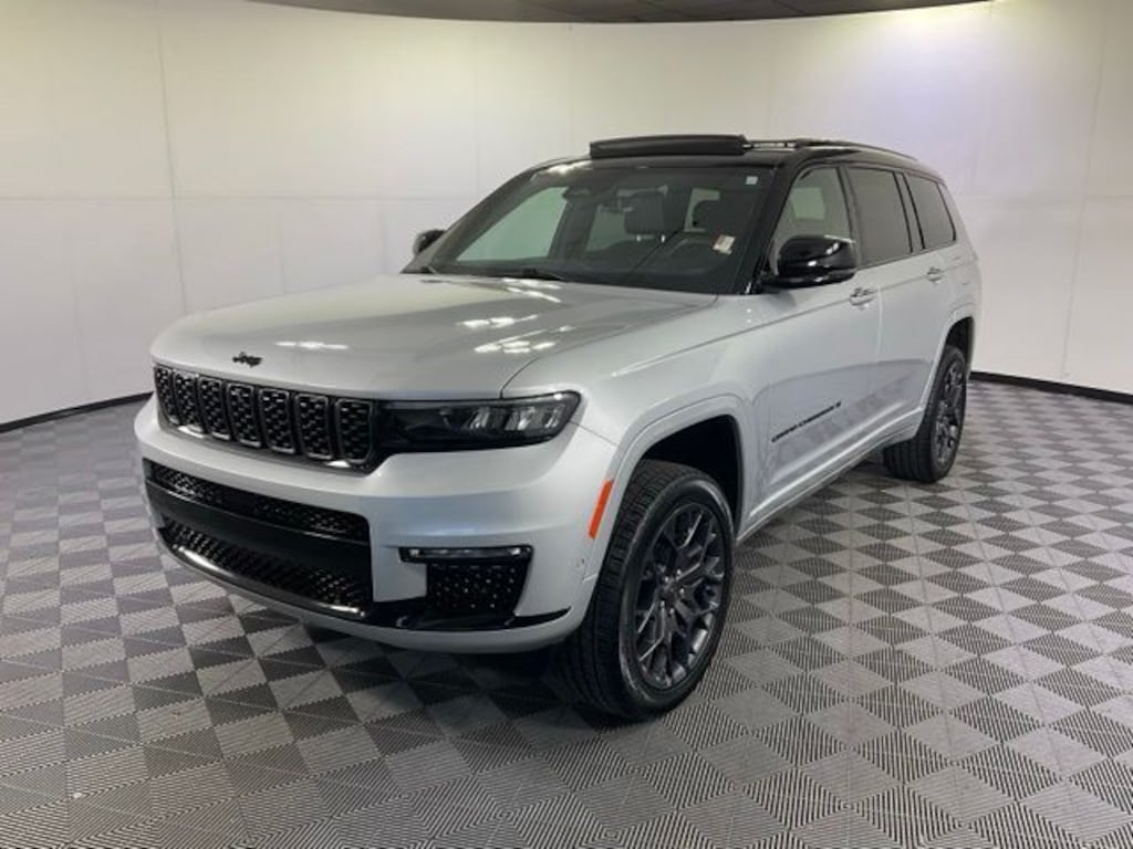 Used 2025 Jeep Grand Cherokee L Summit SUV