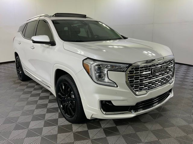 Used 2023 GMC Terrain Denali SUV