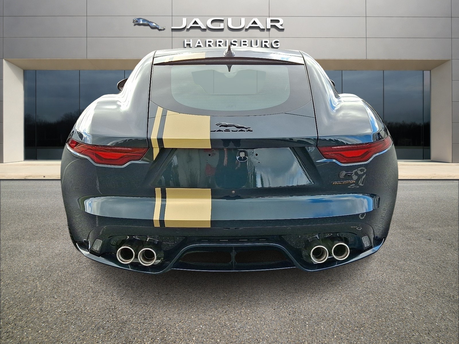2024 Jaguar F-Type R75 - Photo 3