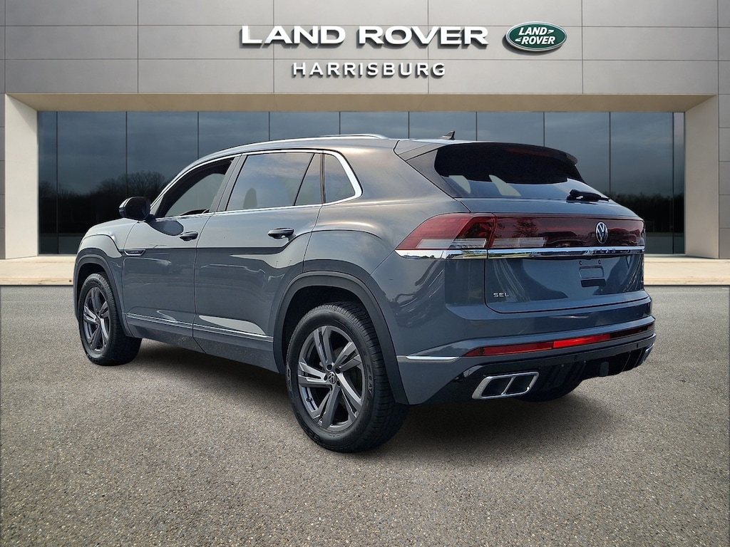 Used 2024 Volkswagen Atlas Cross Sport 2.0T SEL R-Line Sport Utility