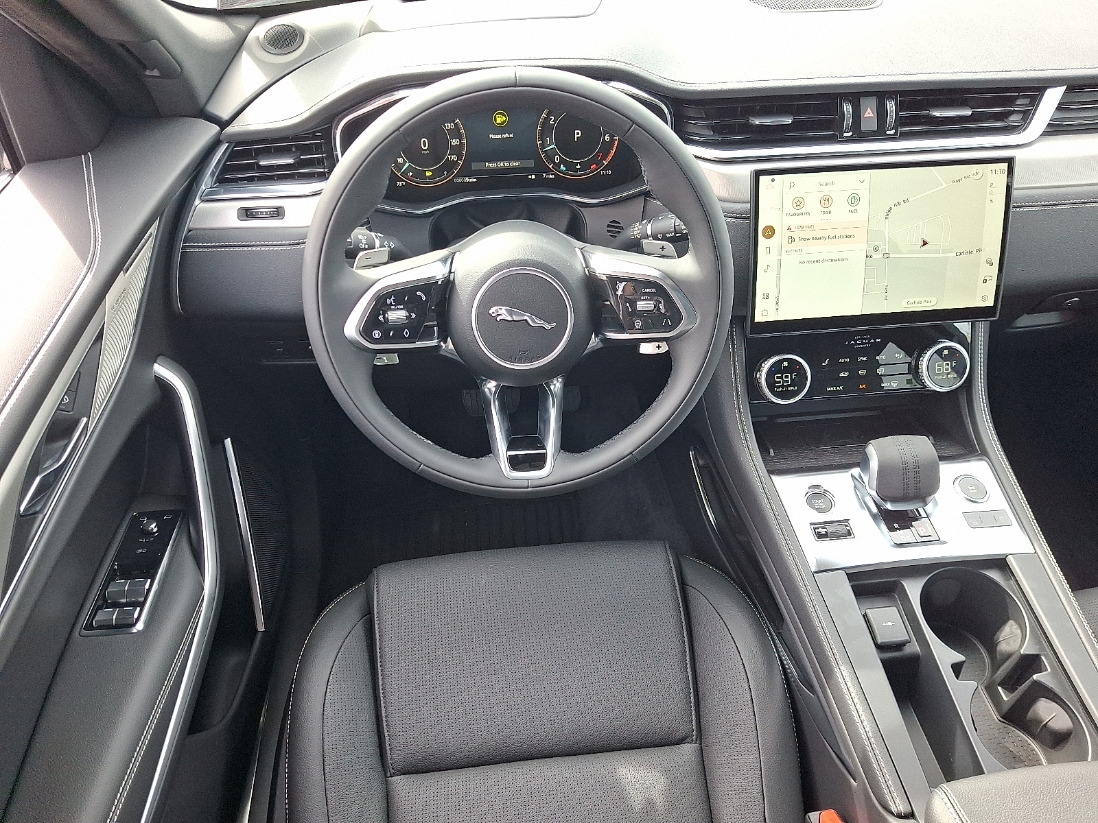 2026 Jaguar F-Pace R-Dynamic S - Photo 9