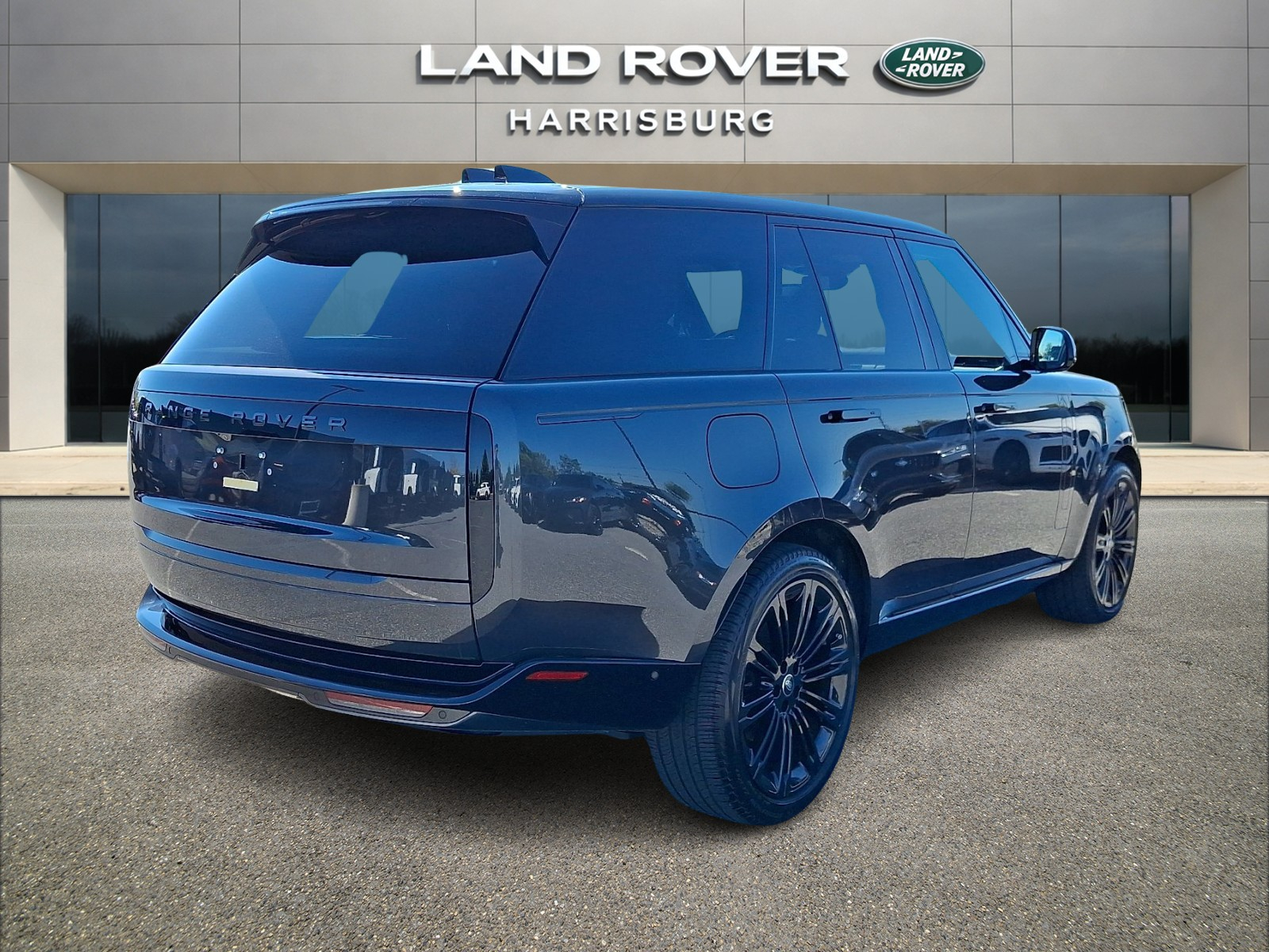 Certified 2025 Land Rover Range Rover P400 SE Sport Utility