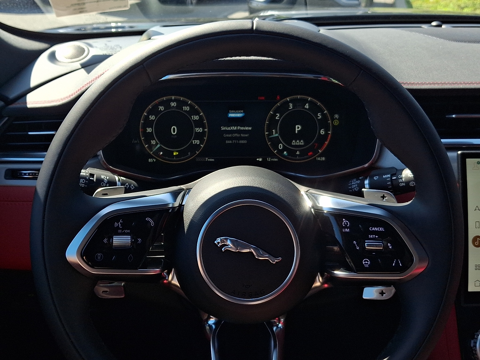 2026 Jaguar F-Pace R-Dynamic S - Photo 18