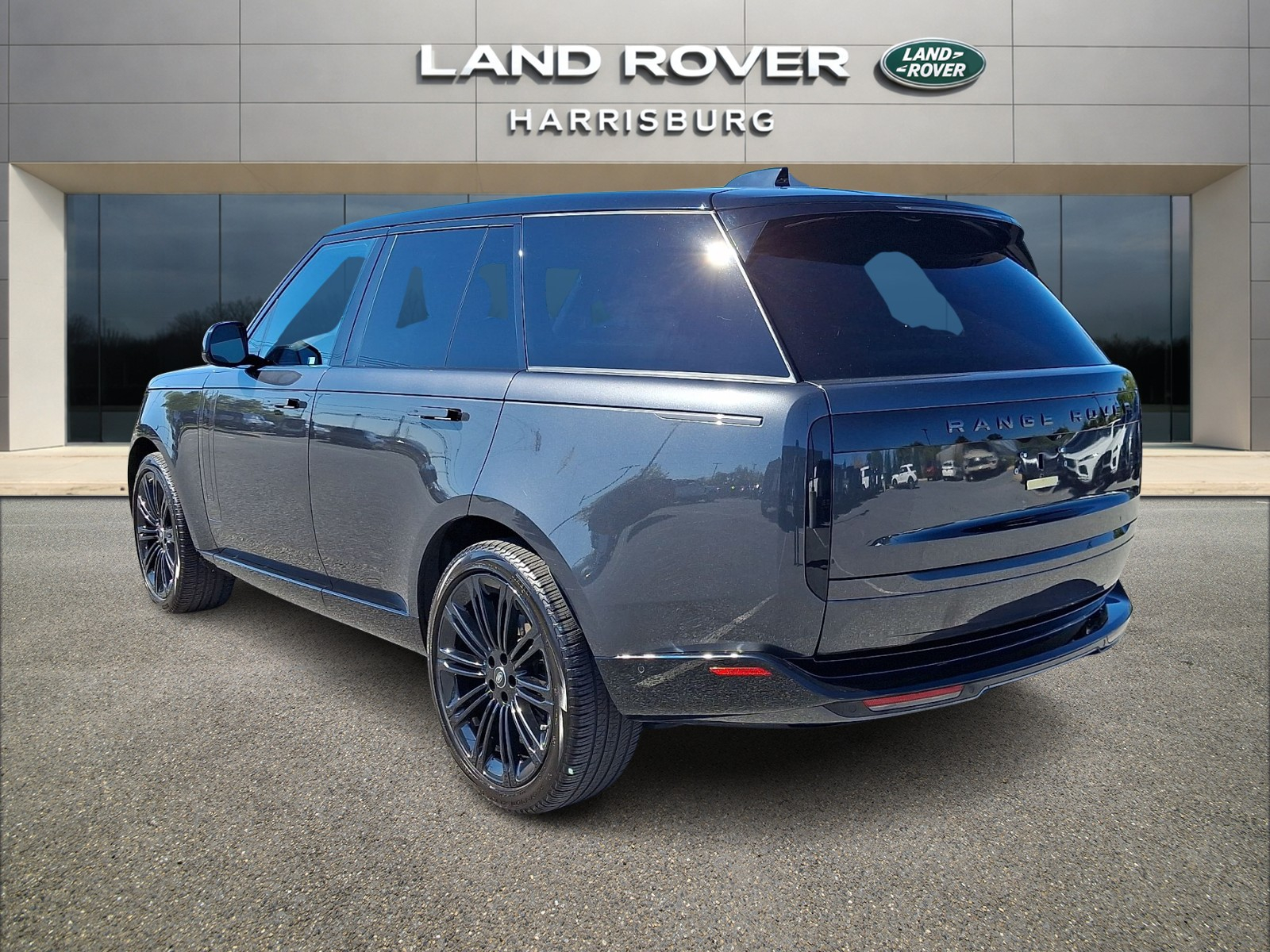 Certified 2025 Land Rover Range Rover P400 SE Sport Utility