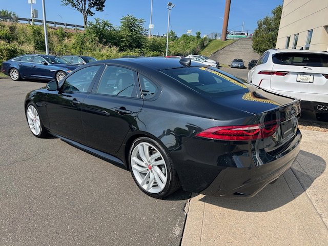 2022 Jaguar XF R-Dynamic SE - Photo 4