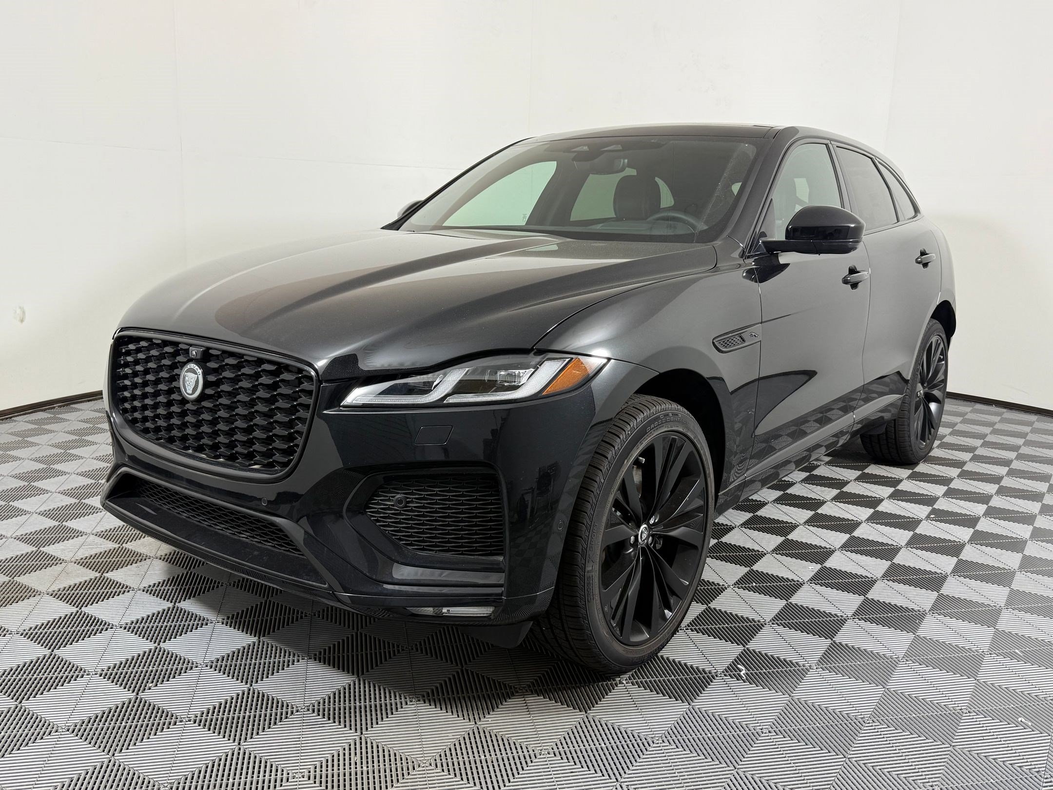 2026 Jaguar F-PACE P250 R-Dynamic S SUV