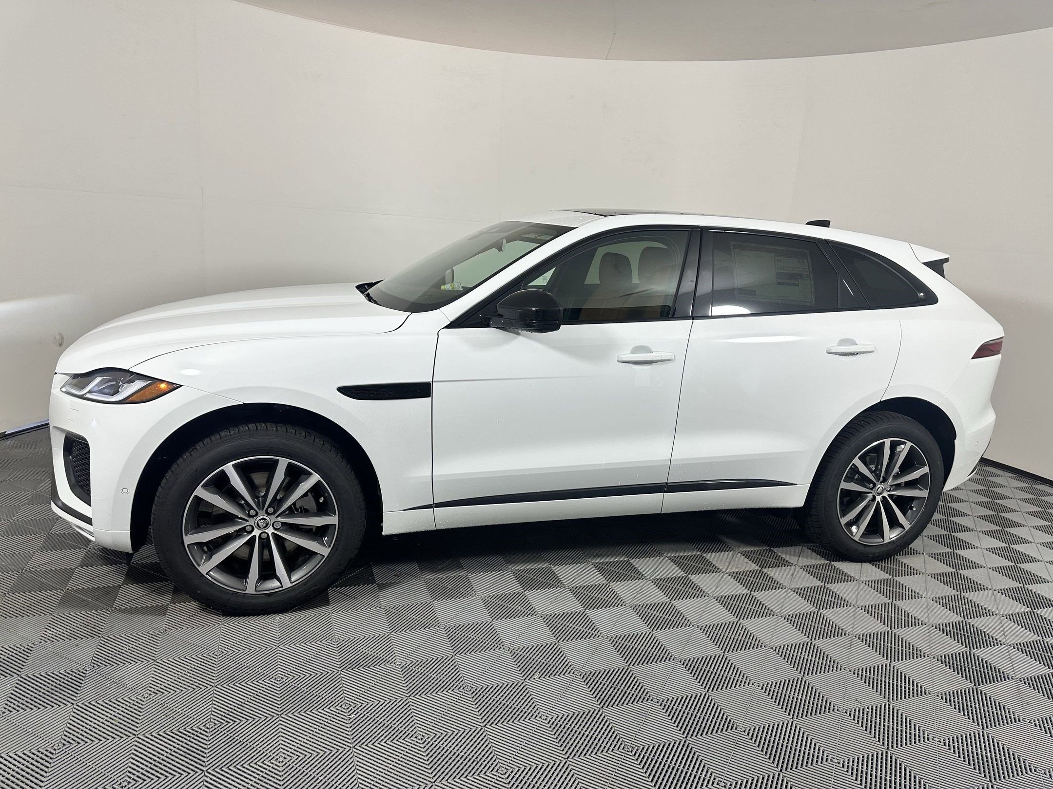 Used 2026 Jaguar F-PACE R-Dynamic S SUV for sale in Houston