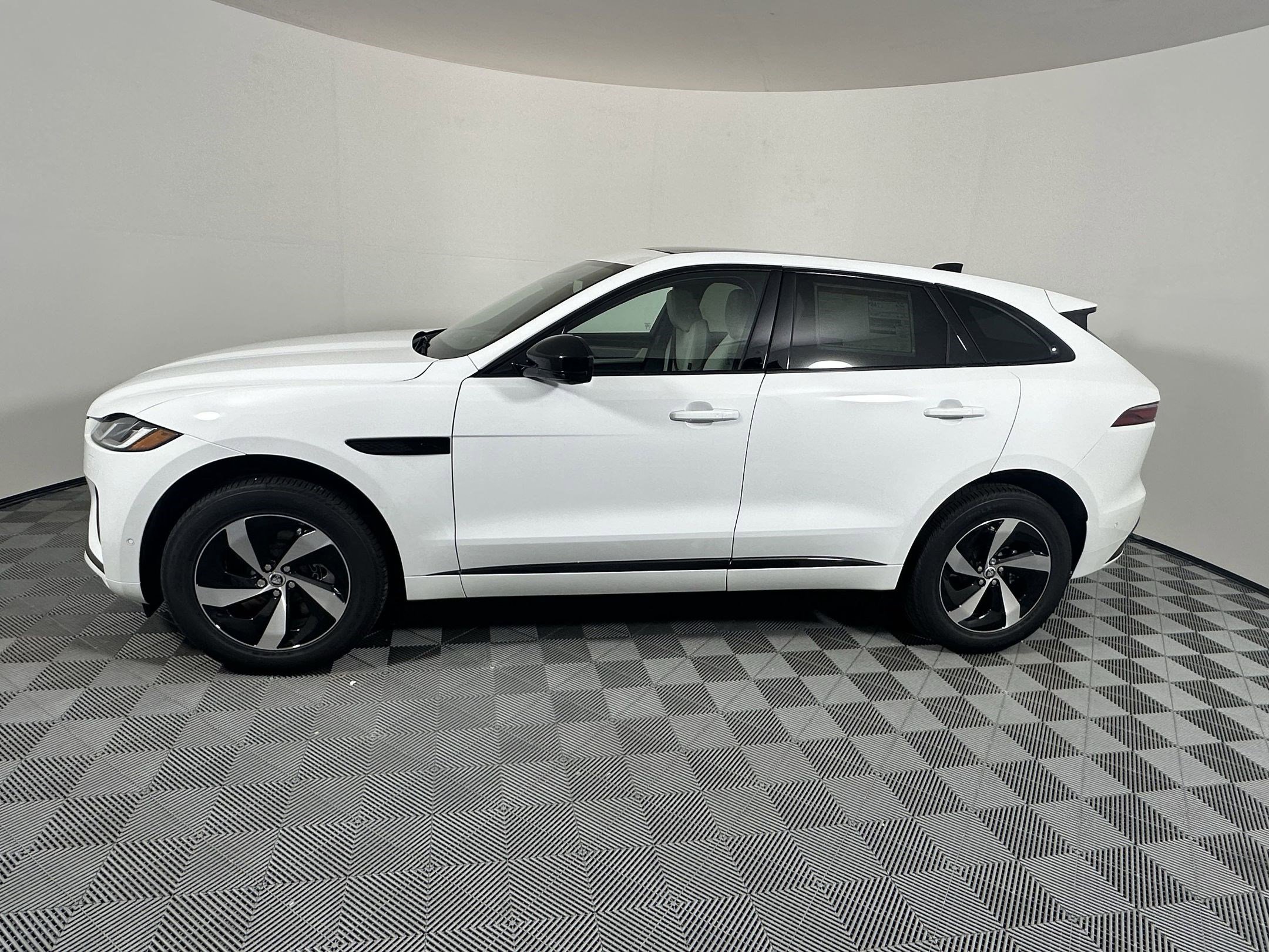 Used 2026 Jaguar F-PACE R-Dynamic S SUV for sale in Houston