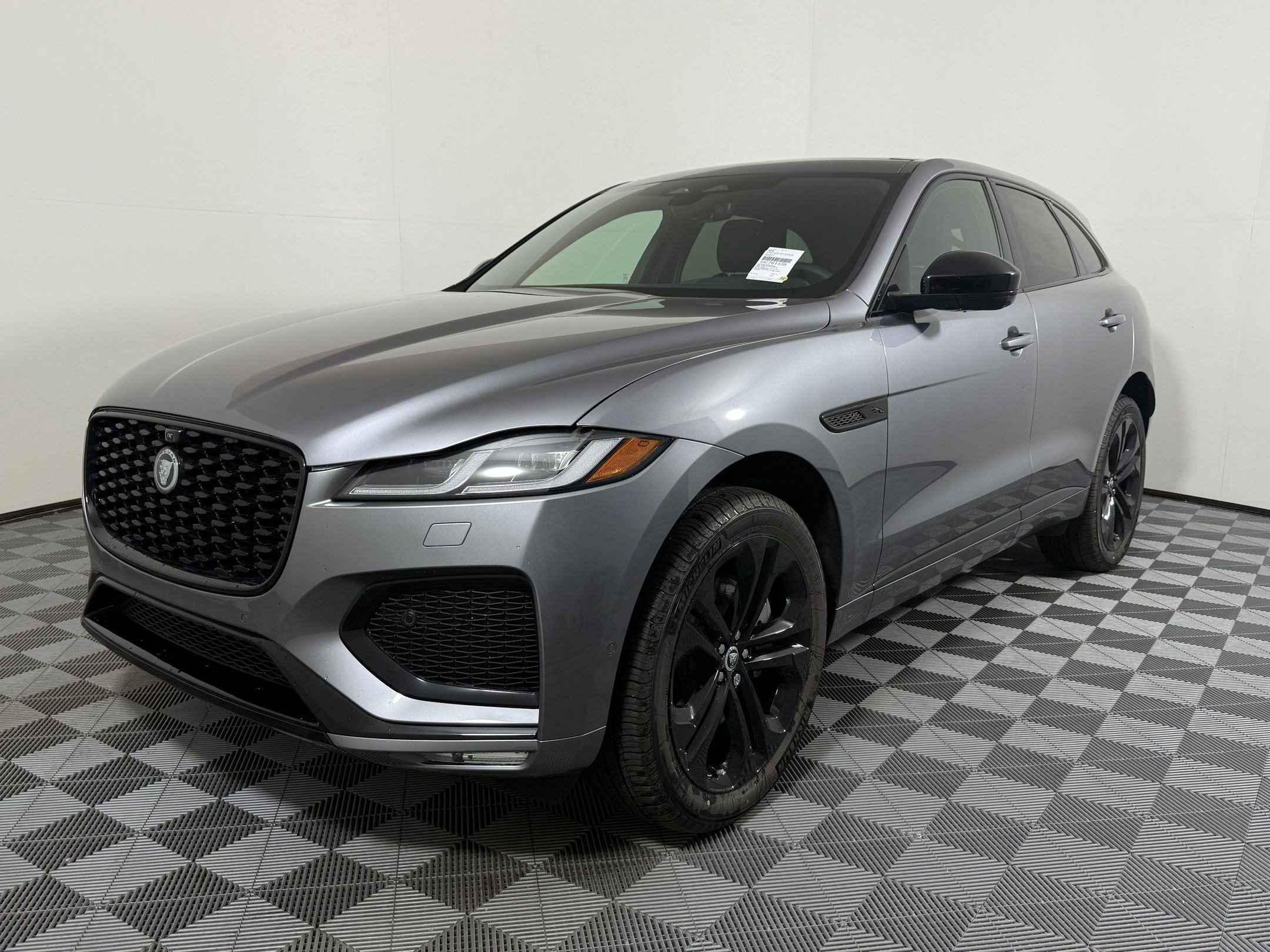 2026 Jaguar F-PACE P250 R-Dynamic S SUV TA761335