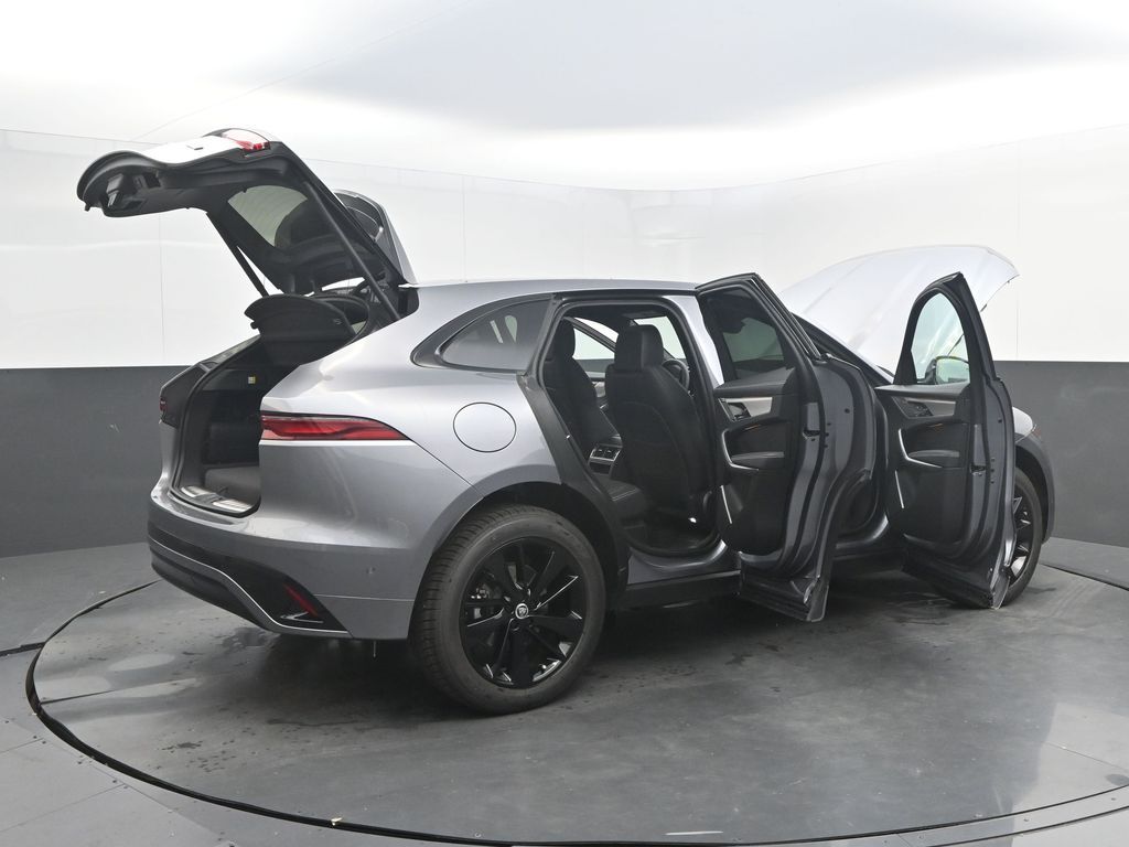 2026 Jaguar F-Pace R-Dynamic S - Photo 45