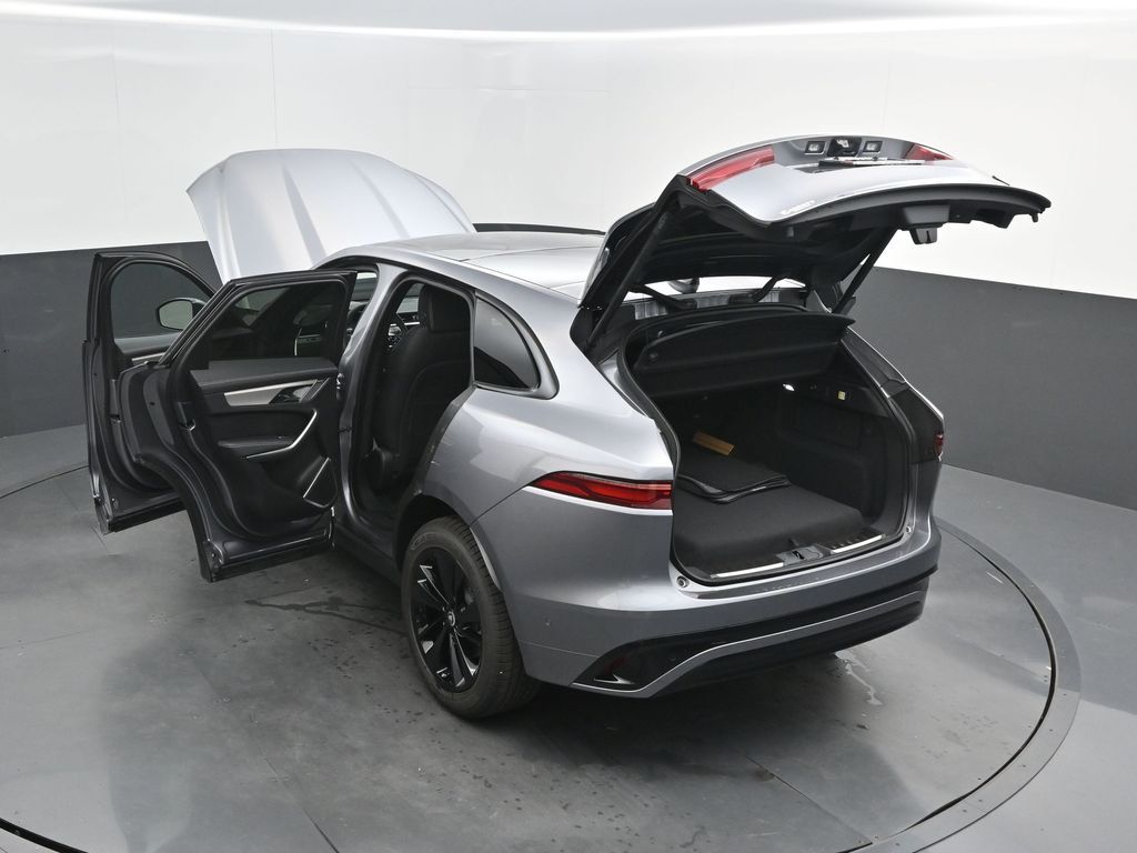 2026 Jaguar F-Pace R-Dynamic S - Photo 49