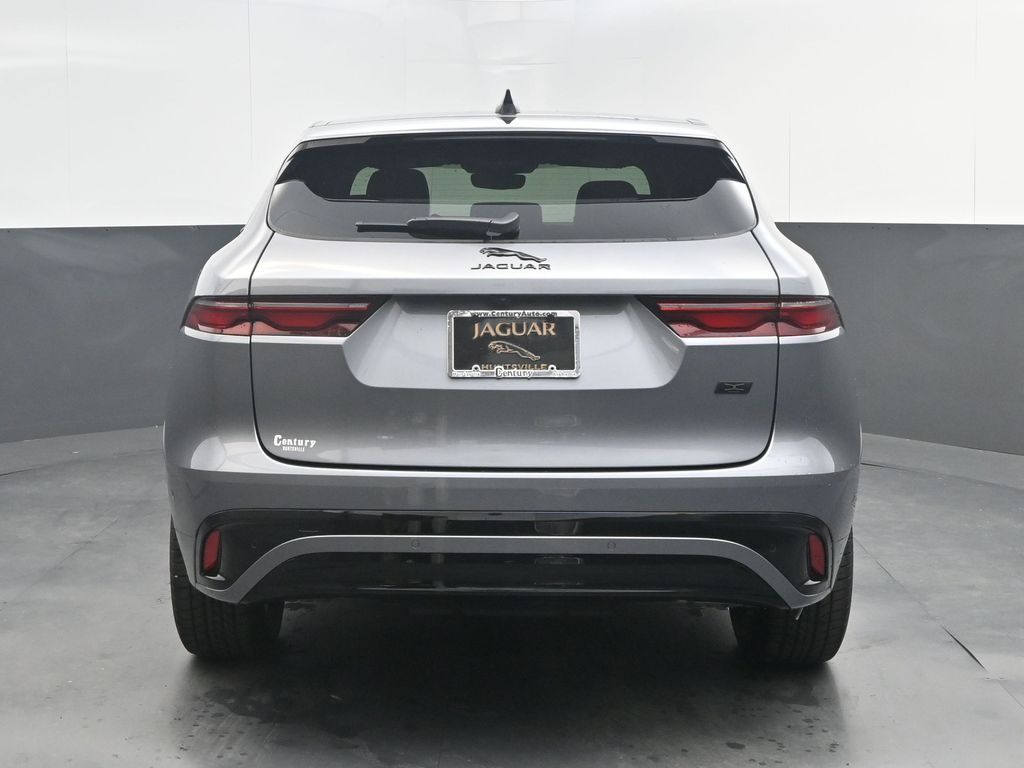 2026 Jaguar F-Pace R-Dynamic S - Photo 6