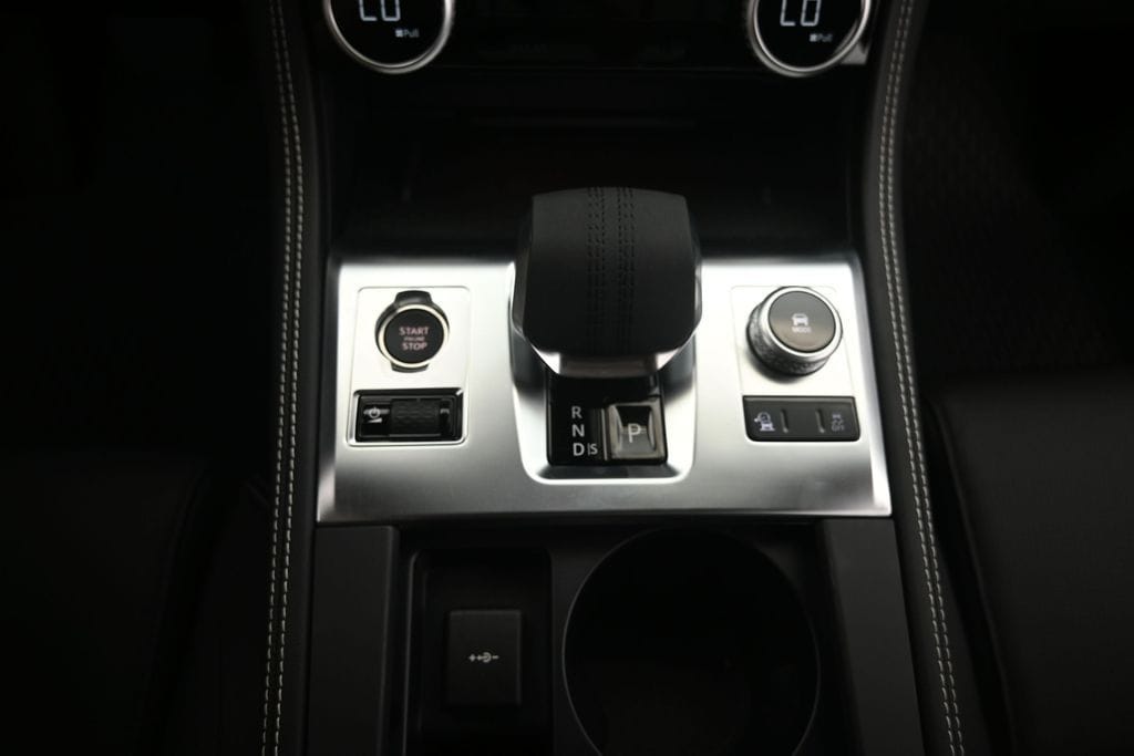 2026 Jaguar F-Pace R-Dynamic S - Photo 27