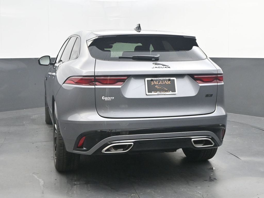 2026 Jaguar F-Pace R-Dynamic S - Photo 6