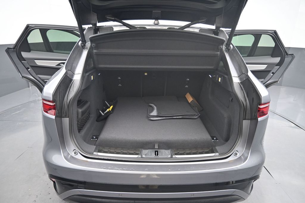 2026 Jaguar F-Pace R-Dynamic S - Photo 15