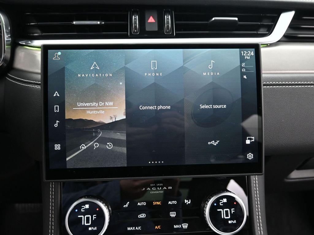 2026 Jaguar F-Pace R-Dynamic S - Photo 24