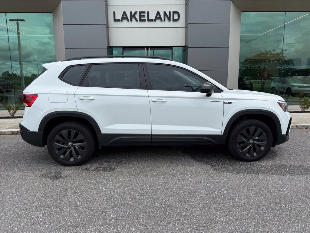 Used 2022 Volkswagen Taos 1.5T S SUV
